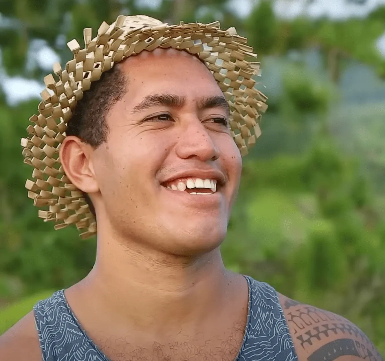 Écoute ETO, un artiste tahitien